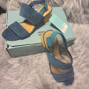 Tom's ladies Poppy Atlantic Corduroy heeled sandals